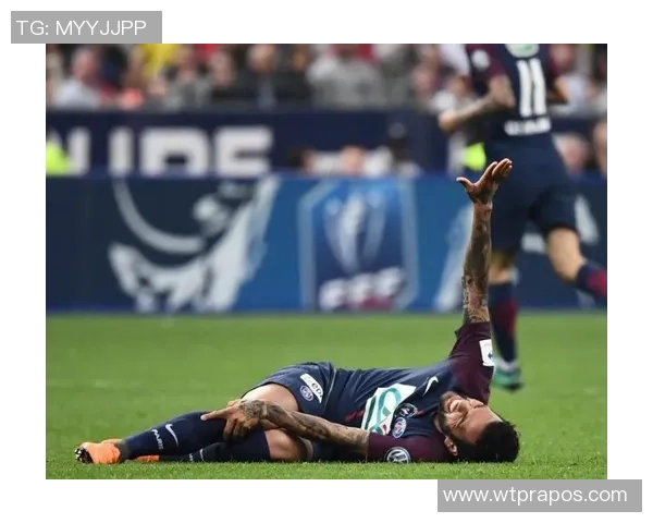 巴西足球明星遭遇抢劫事件引发社会广泛关注与讨论