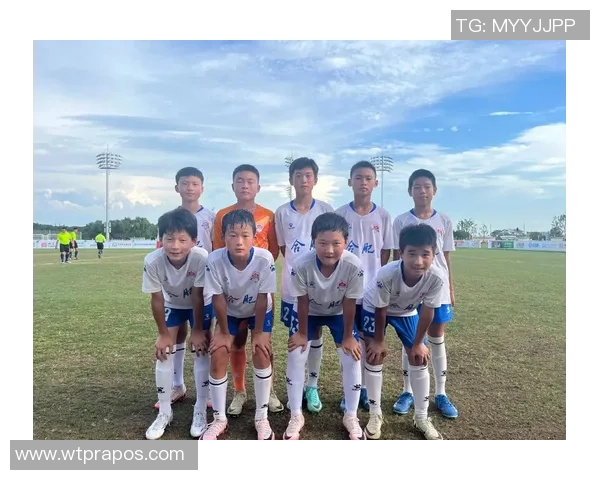 广州足球队荣登足球节奏排行榜第二名展现强劲实力与团队配合