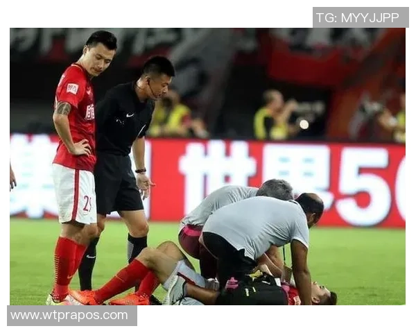 重庆足球队实力强劲跻身全国第八名引发关注与期待 重庆足球队实力强劲跻身全国第八名引发关注与期待