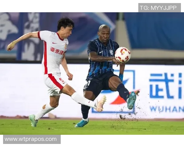 武汉足球队配合默契展现实力大满贯点评球队战术与团队精神 武汉足球队配合默契展现实力大满贯点评球队战术与团队精神